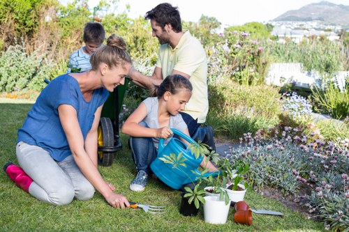 Seasonal garden maintenance in Poplar